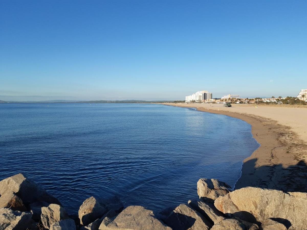 Xon'S Platja Ha Hotel Empuriabrava Eksteriør billede